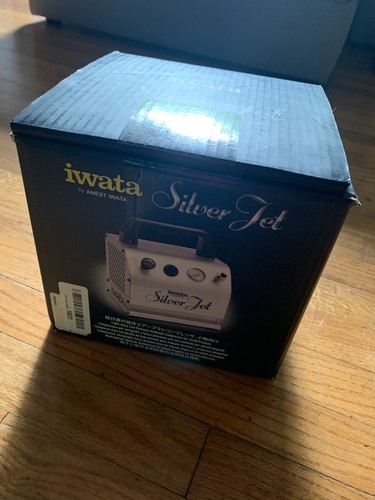 Iwata studio series silver - series,